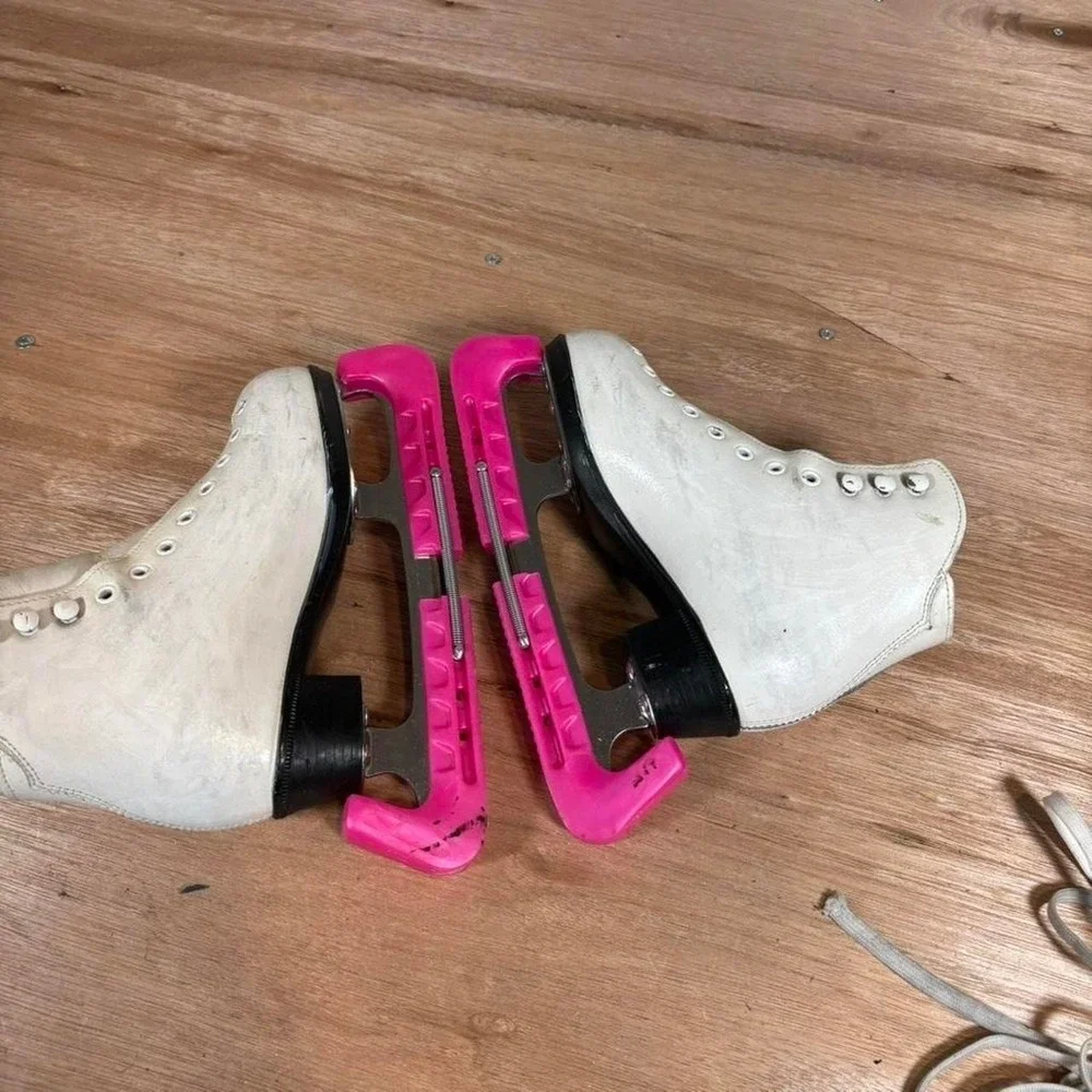 Risport Etoile Figure Skates White Leather Made in Italy Size 240 Pink Guards